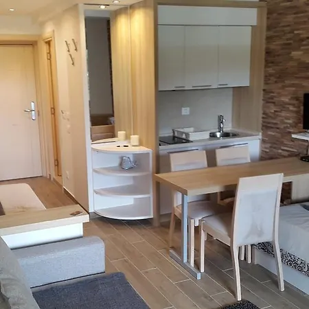 شقة Centar Maglic *